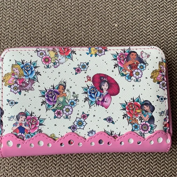FINAL PRICE! Loungefly Disney Princess Tattoo AOP Zip Around Wallet - Picture 14 of 15